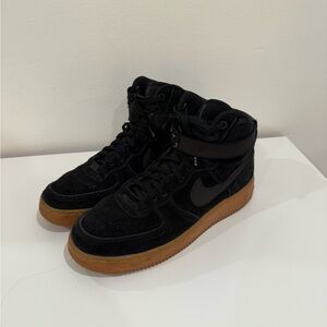 Nike Air Force 1 Mid ‘07